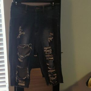 Bermuda Ripped Jean shorts